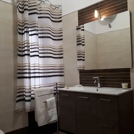 Casa Victoria Апартаменты Партинико
